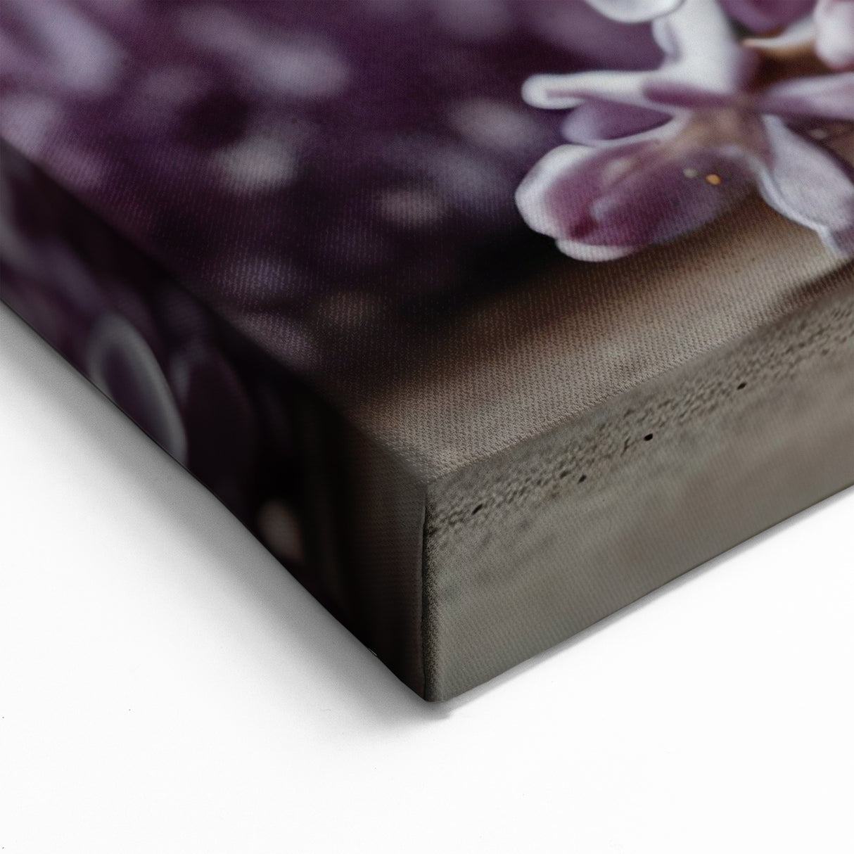 Elegant Lilac Blossom Wall Art - Botanical Lilac Flower Prints for Decor