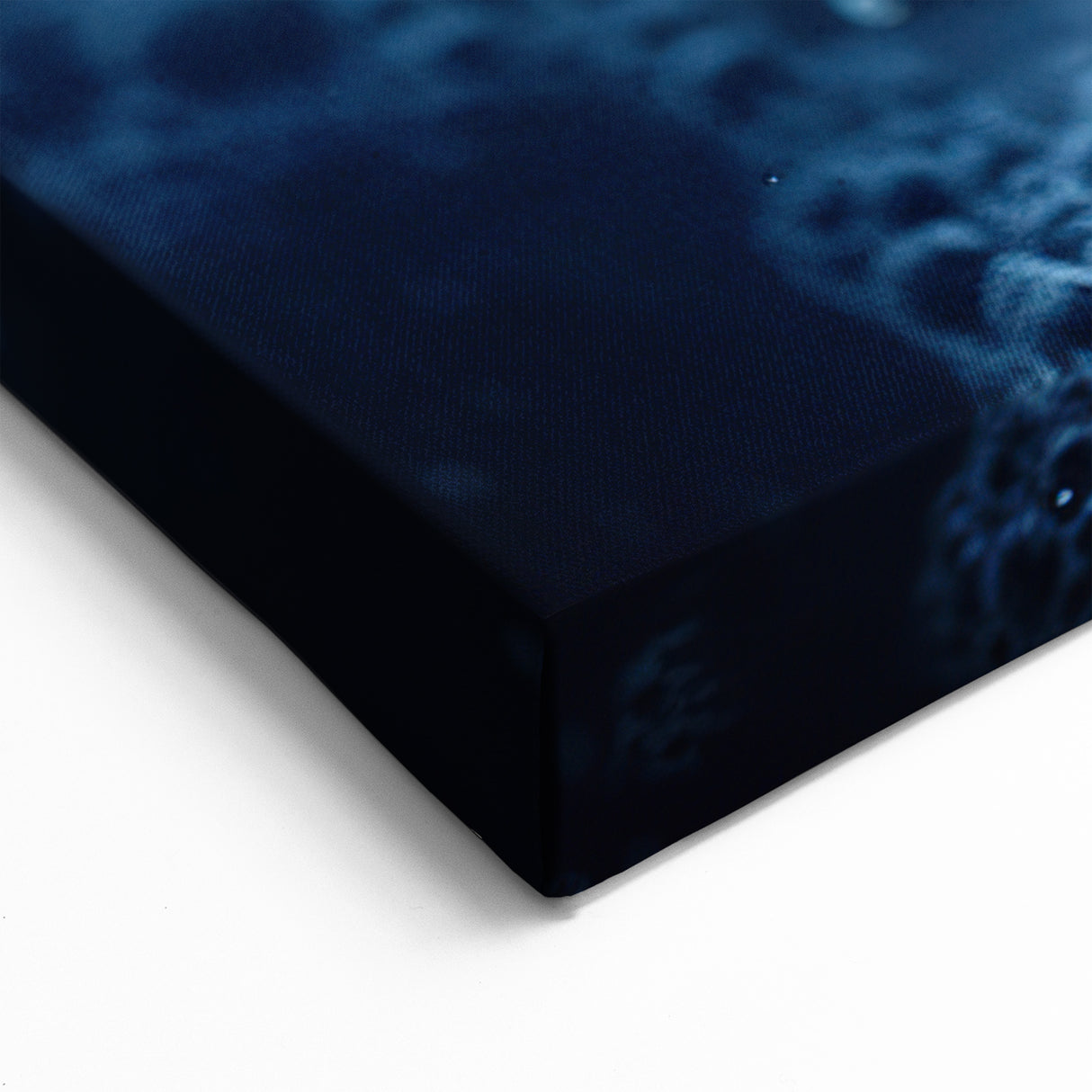 Dynamic Water Splash Art - Nature Close-Up Scenic Water-Themed Print