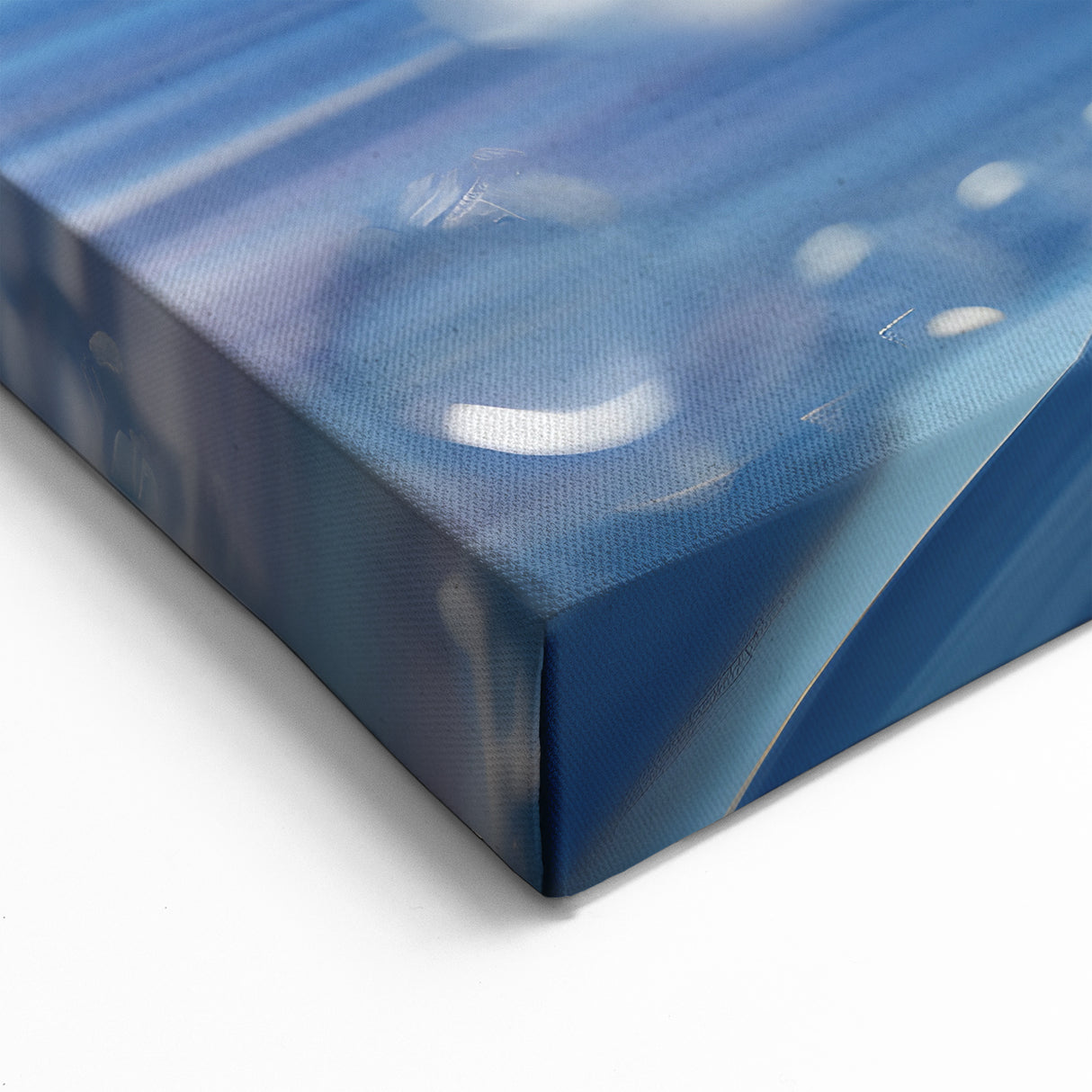Nature Close-Up Water Art – Dewy Blue Flower Photography Wall Decor