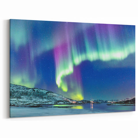 Northern Lights Artwork - Finland Scenery of Aurora Borealis Over Lake