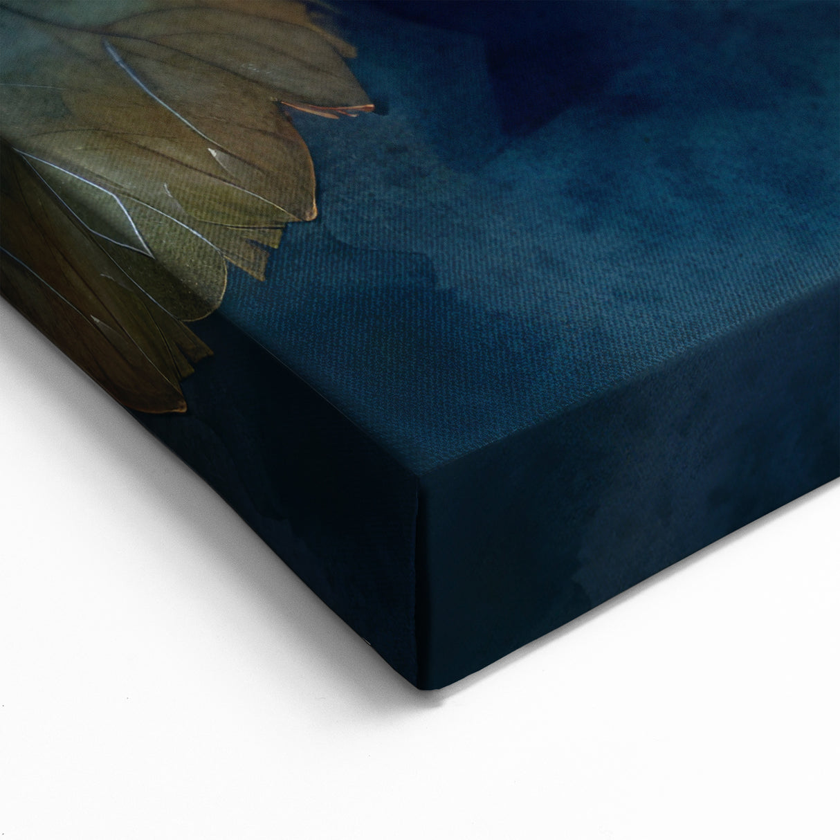 Elegant Blue Flower Glam Wall Art – Luxury Botanical Glam Decor