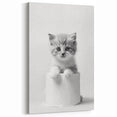 Bathroom Wall Art: Adorable Kitten on Toilet Roll – Modern Decor