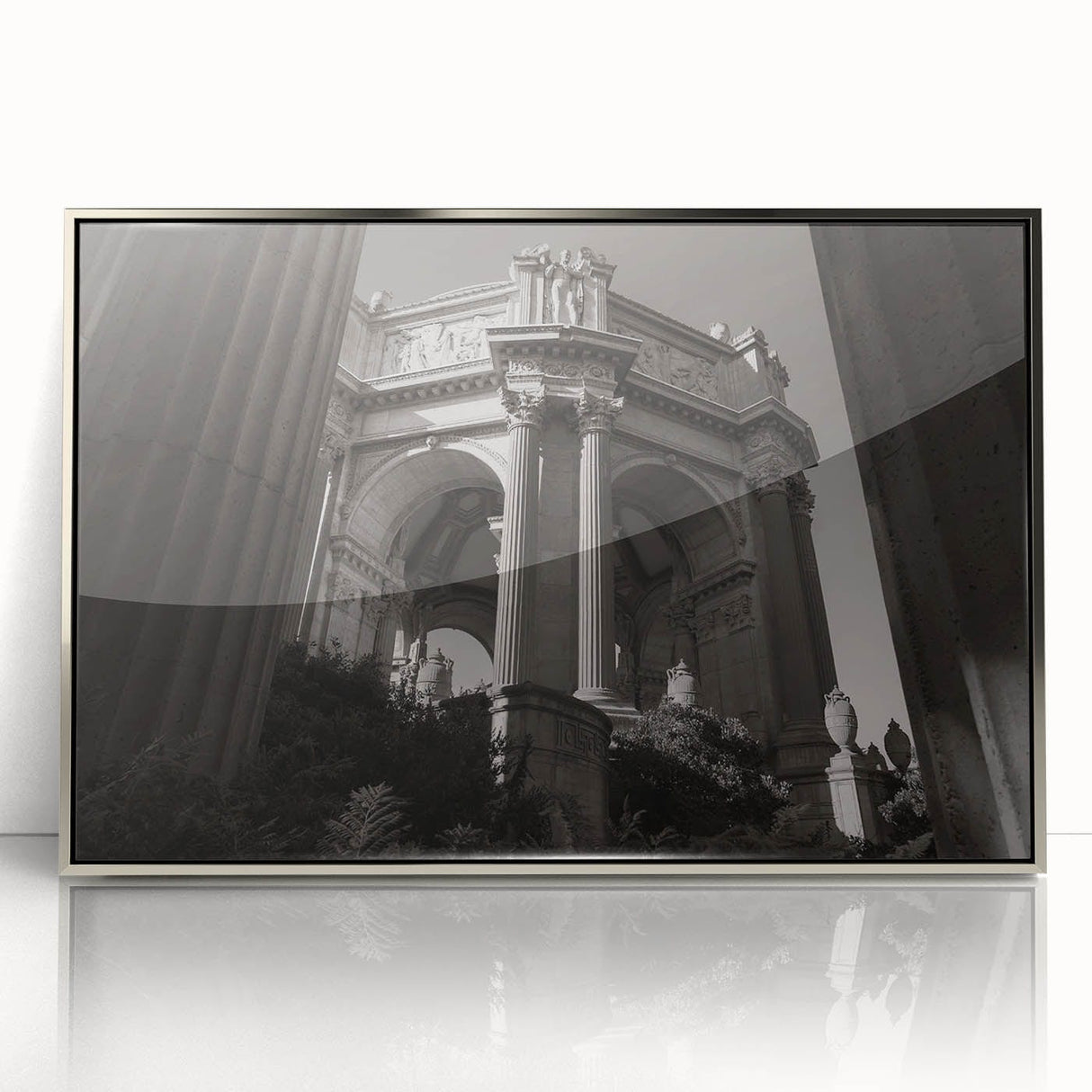 Urban scenery wall art – Elegant classical city architecture print