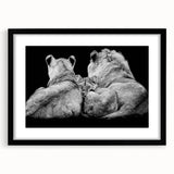 Black-framed wall art depicting a majestic lion, featuring intricate details and vibrant colors, perfect for animal lovers and home decor enthusiasts. Ideal for adding a touch of wildlife elegance to any space, this design captures the essence of the wild.