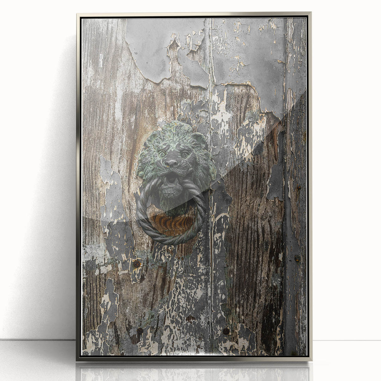 Weathered Lion Door Knocker Wall Art – Rustic Elegance Decor