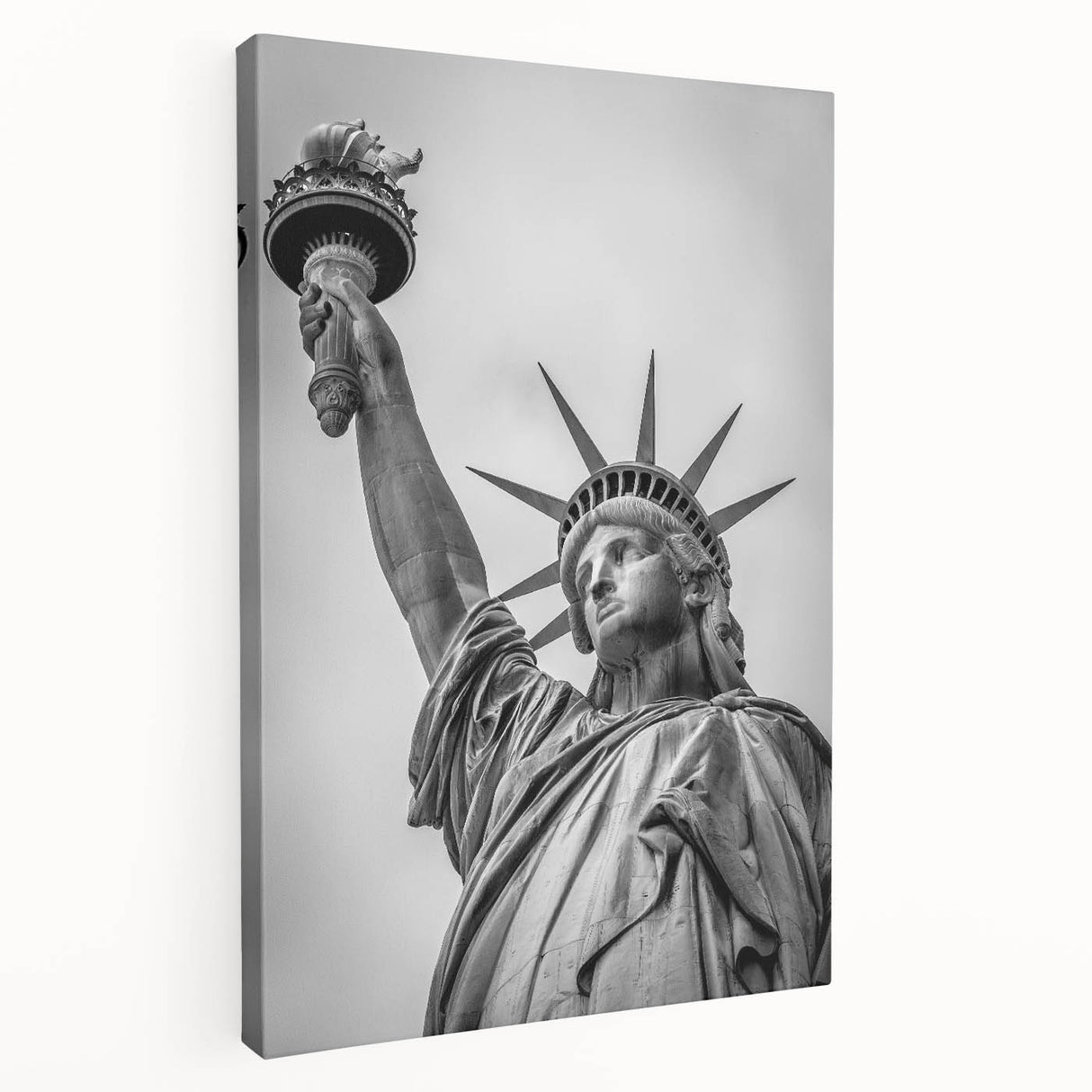 Black and white stretched canvas of the Statue of Liberty, ideal for kitchen wall art or bedroom decor.