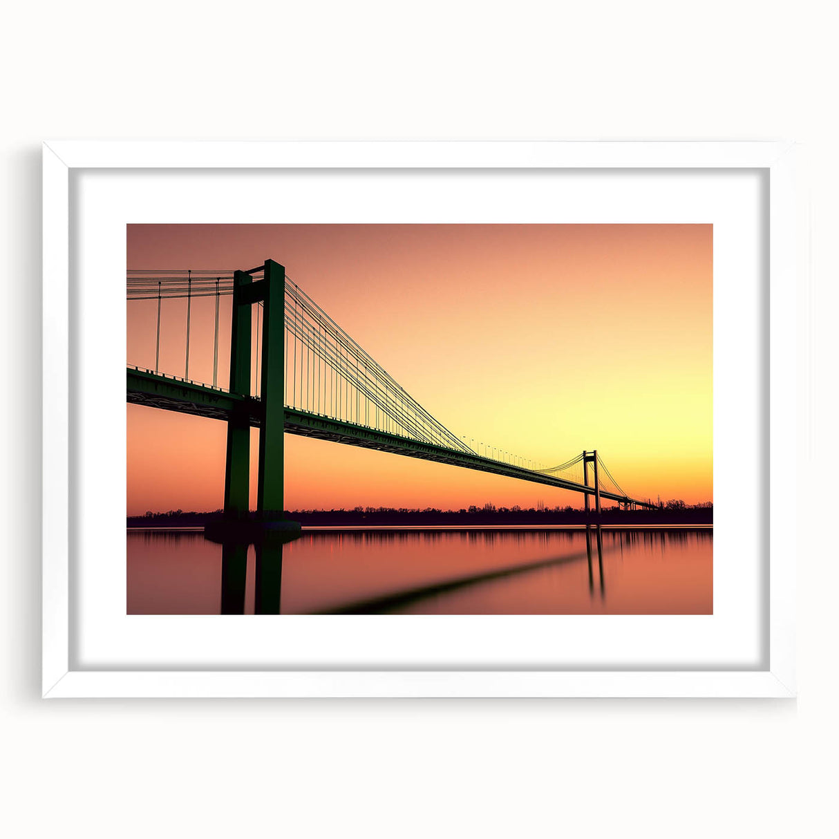 Landscape bridge frame in white, showcasing a mat for added depth, perfect for displaying artwork or photographs in a modern setting. Ideal for home decor.