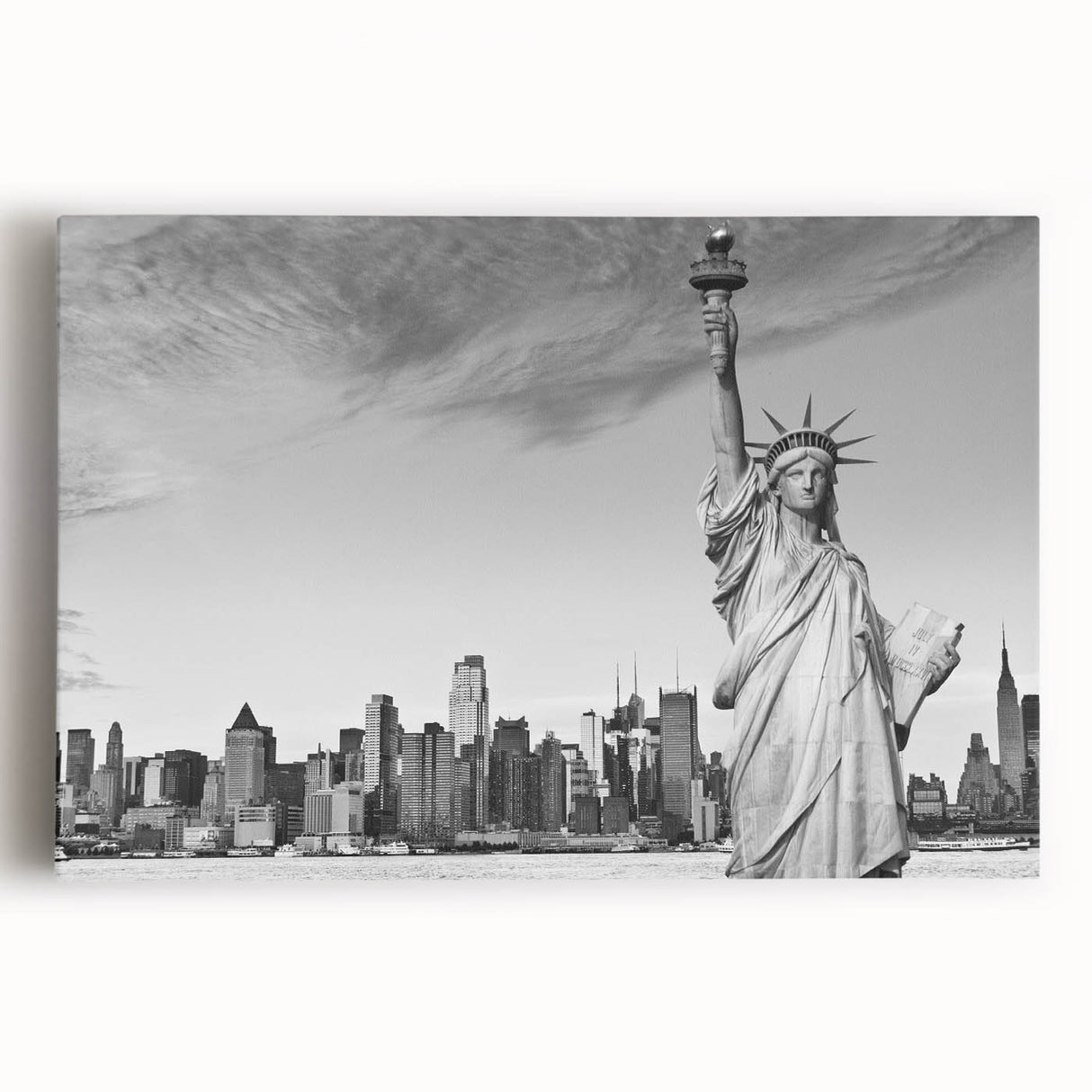 Black and white canvas print of the Statue of Liberty, ideal for kitchen wall art in a large format.