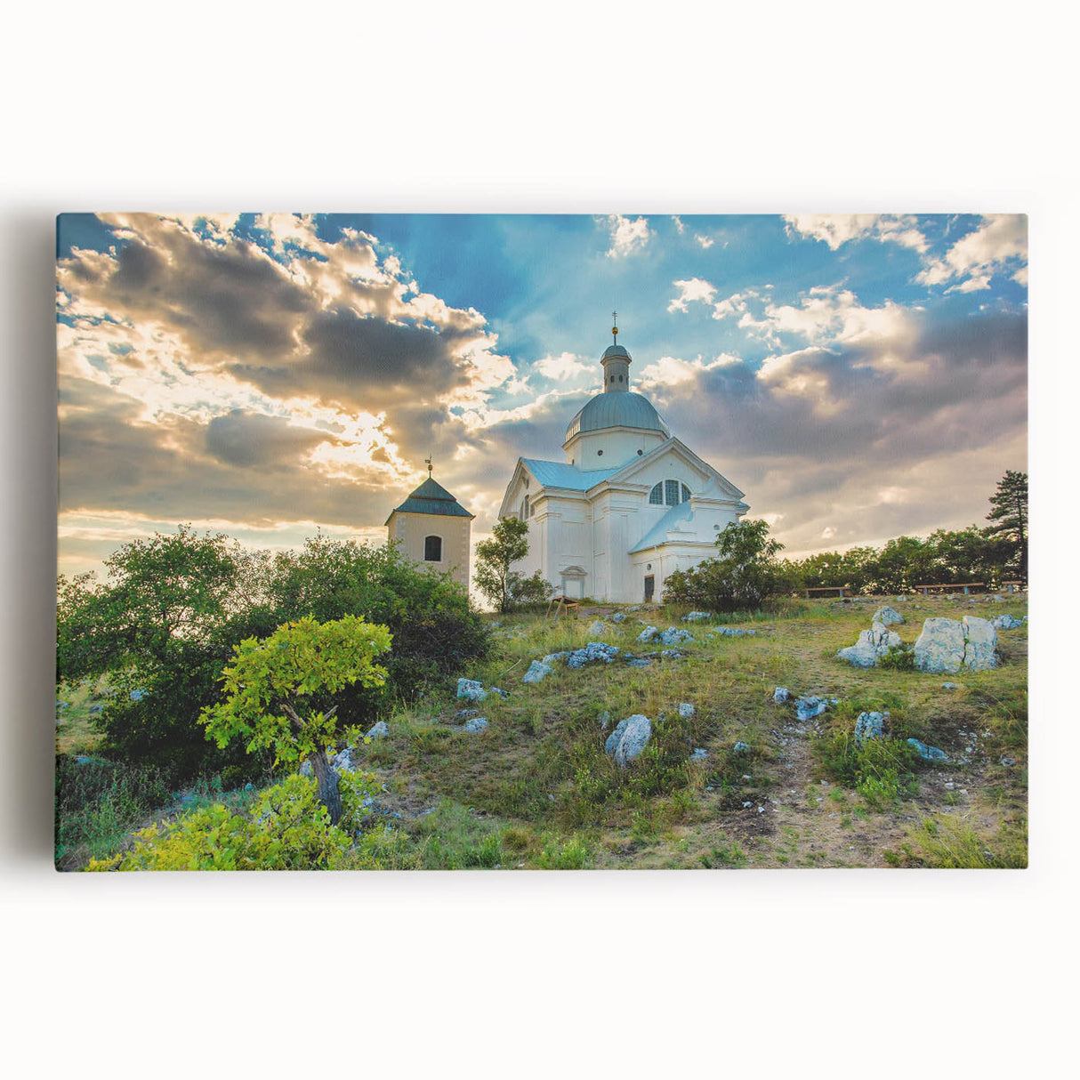Black and white photo of Charles Bridge, Prague on stretched canvas, ideal for kitchen wall art or bedroom ambiance.