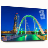 Landscape acrylic glass bridge design showcasing a sleek side view without pins, featuring vibrant colors and modern aesthetics ideal for contemporary decor.