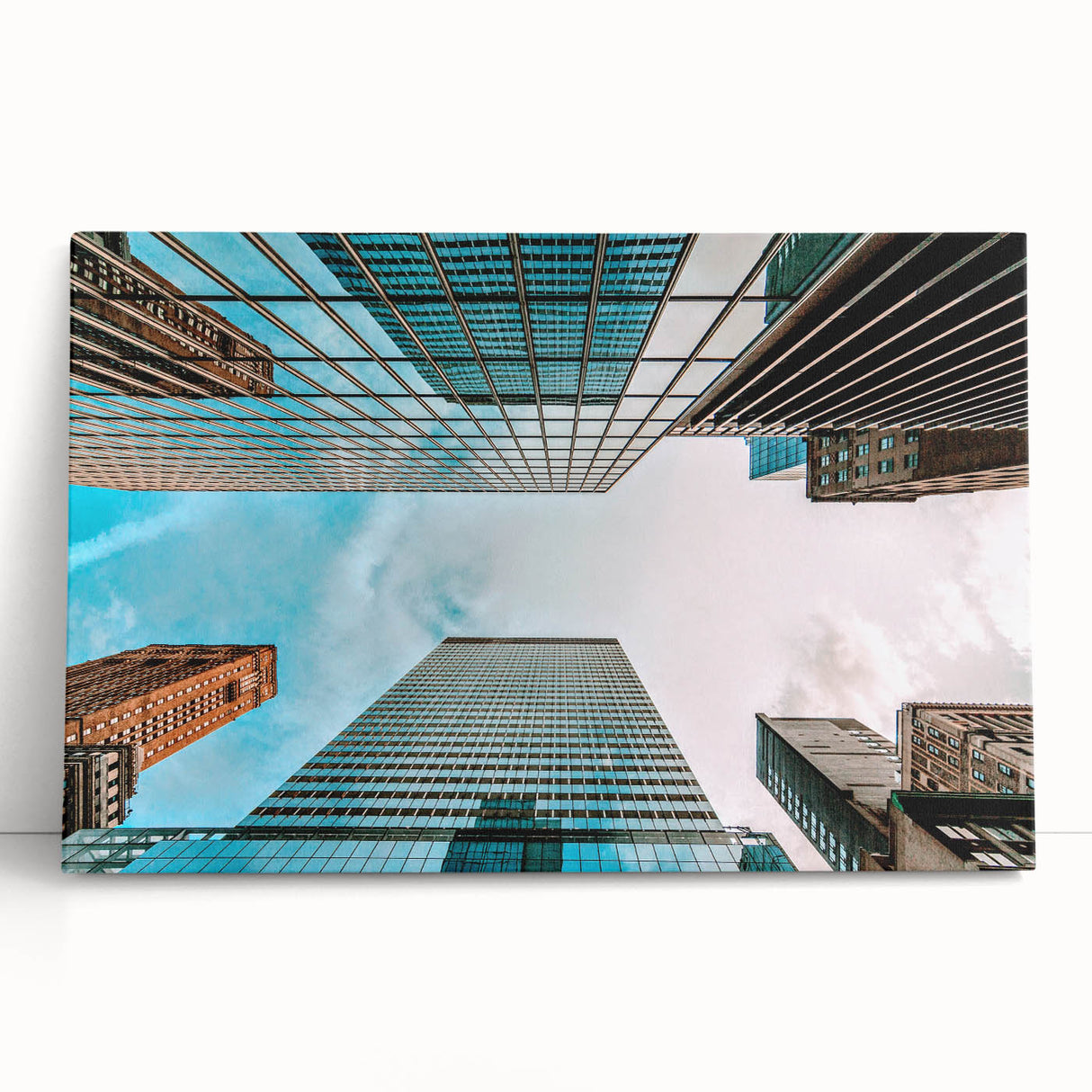 Black and white large art canvas of San Francisco skyline, ideal for kitchen wall art or bedroom ambiance.