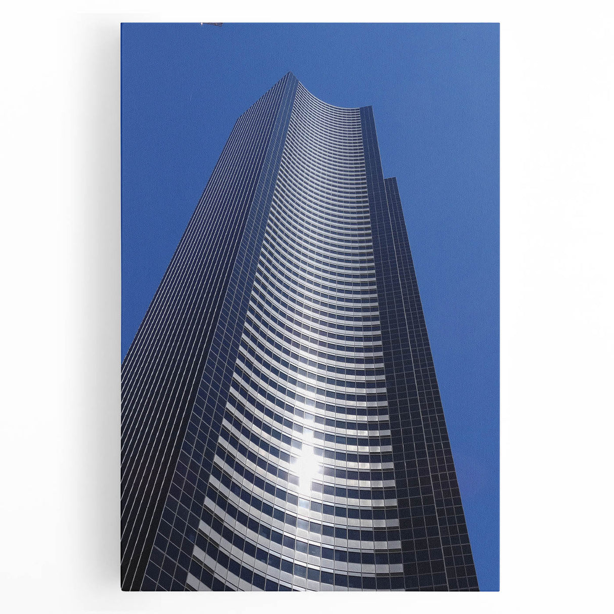Black and white stretched canvas featuring the Seattle skyline, ideal for kitchen wall art or bedroom ambiance.