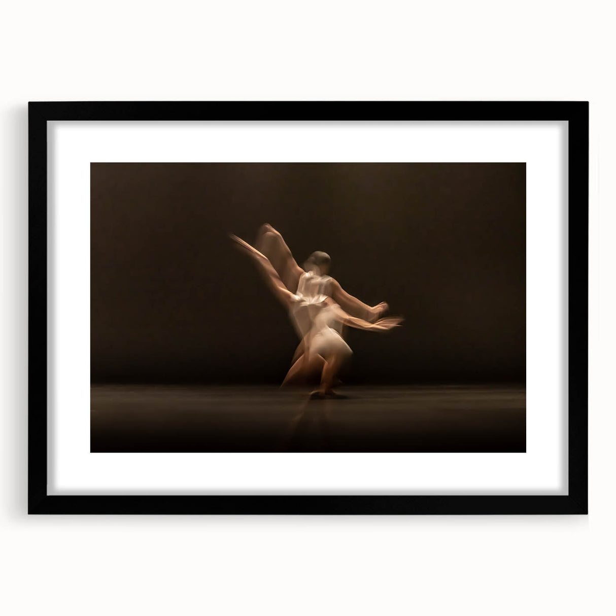 Fluid Echo – Emotional Wall Art in Expressive Motion Photography