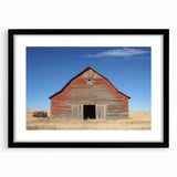 Landscape barn frame in matte black, showcasing a sleek front view design suitable for modern decor. Perfect for displaying artwork or photographs.
