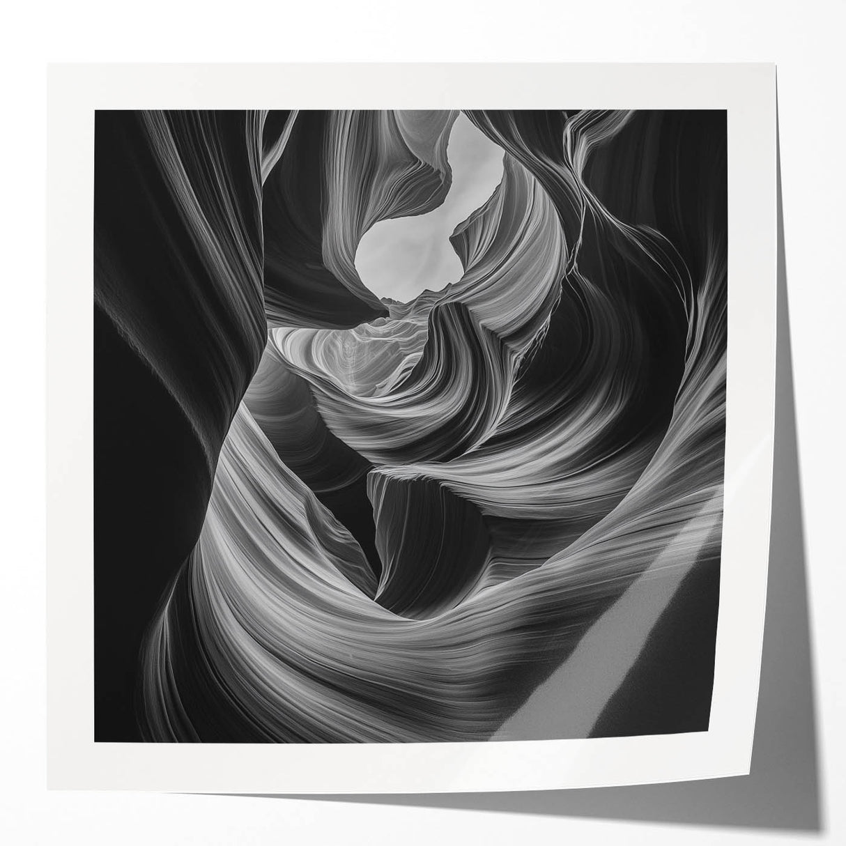 Monochrome Flow – Modern Black and White Dynamic Wall Art