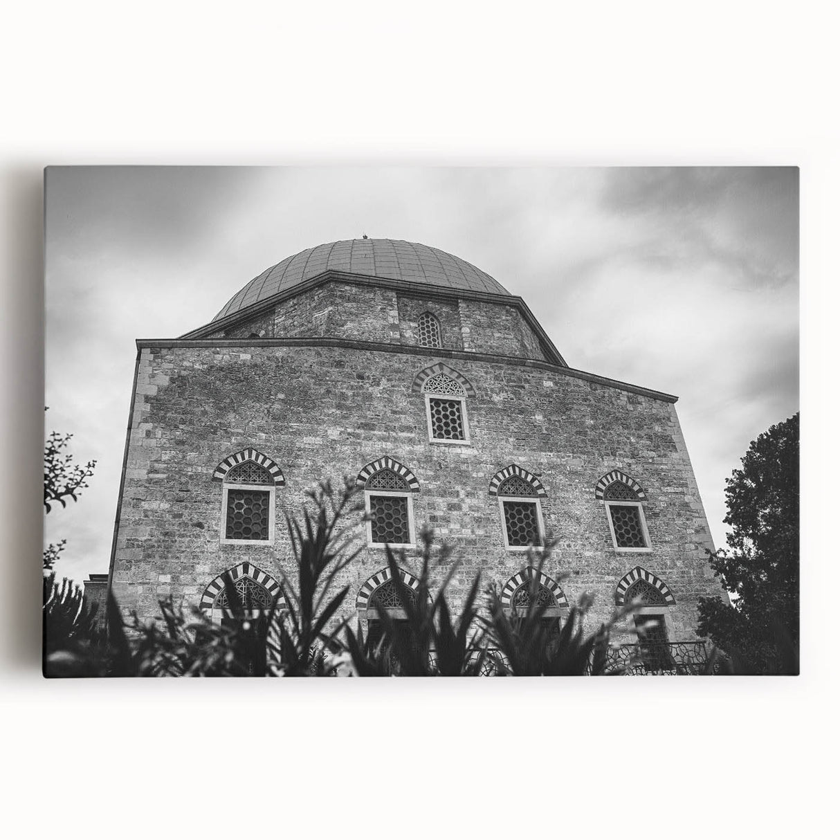 Black and white stretched canvas featuring a detailed mosque design, ideal for kitchen wall art.